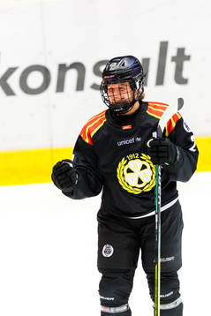 Brynäs Maja Nylén-Persson jublar