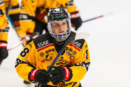 Luleås Ebba Berglund jublar