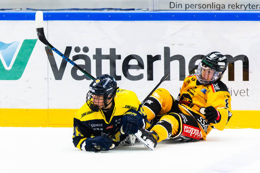 s Jenny Antonsson och Luleås Ebba Berglund