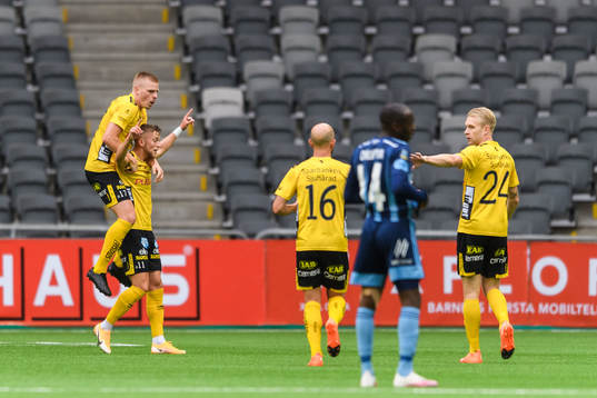 Elfsborgs Jesper Karlsson jublar
