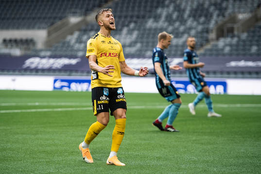 Elfsborgs Jesper Karlsson reagerar