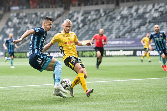 Djurgårdens Haris Radetinac och Elfsborgs Anton Thorsson