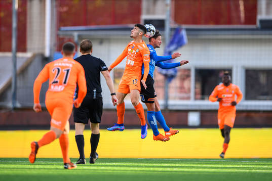 AFC Eskilstunas Ismet Lushaku och Halmstads Dusan Djuric