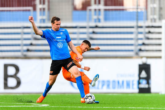 Halmstads Alexander Berntsson och AFC Eskilstunas Adam