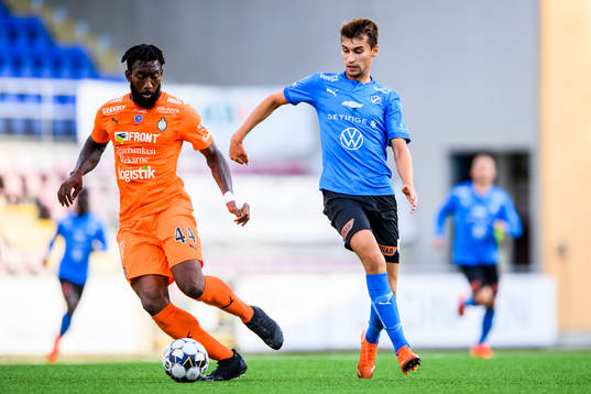 AFC Eskilstunas Abdel Rhamane Khalil Diarra och Halmstads