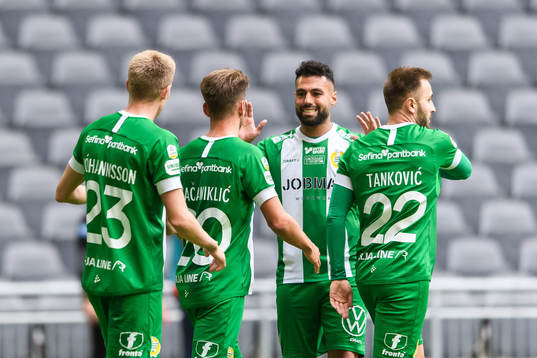 Hammarbys Aron Johansson, Alexander Kacaniklic,Imad Khalili