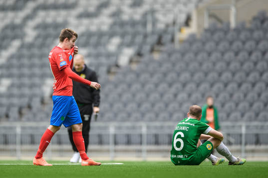 Helsingborgs Adam Eriksson och Hammarbys Darijan Bojanic