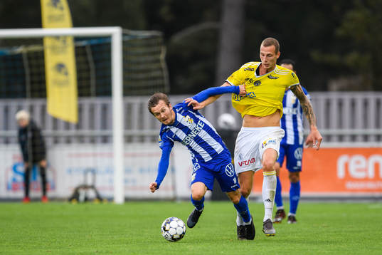 IFK Göteborgs Patrik Karlsson Lagemyr och Falkenbergs