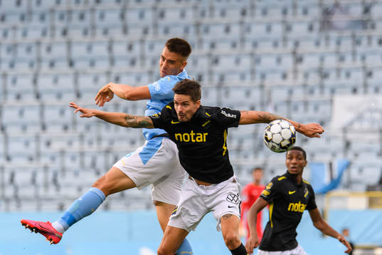 s  Mikael Lustig