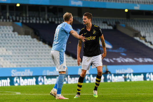 s Mikael Lustig