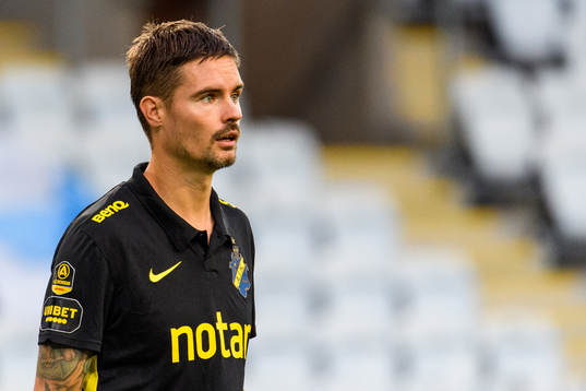 s Mikael Lustig