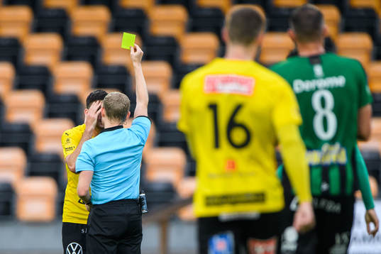 Mjällbys Besard Sabovic tilldelas en varning