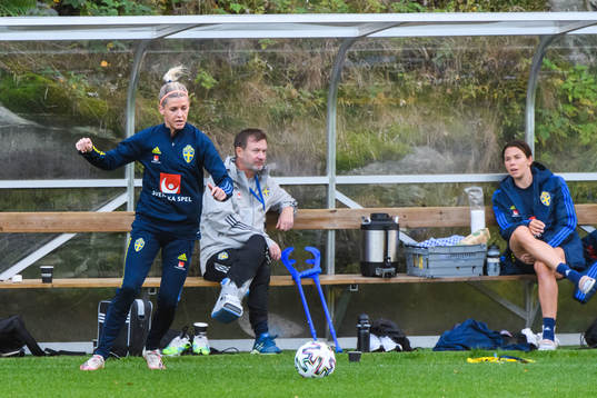 Olivia Schough and Peter Gerhardsson, head coach, of the