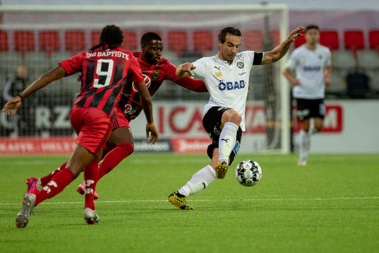 Örebros Nordin Gerzic