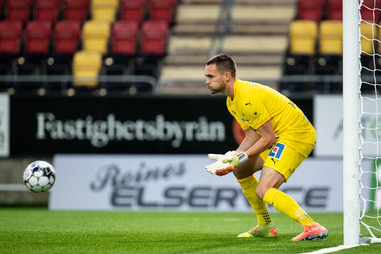 Örebros målvakt Oscar Jansson