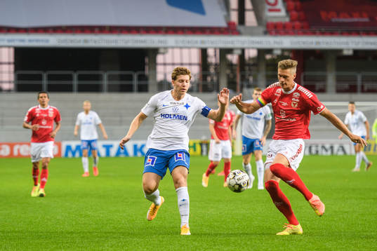 Kalmars Viktor Elm och IFK Norrköpings Alexander Fransson