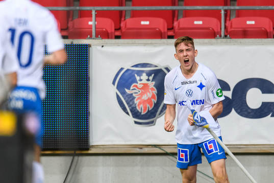 IFK Norrköpings Isak Bergmann Johannesson jublar