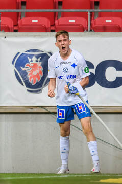 IFK Norrköpings Isak Bergmann Johannesson jublar