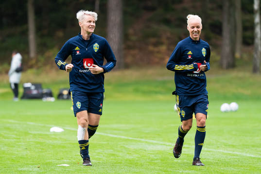 Nillas Fischer och Caroline Seger