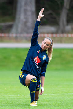 Kosovare Asllani
