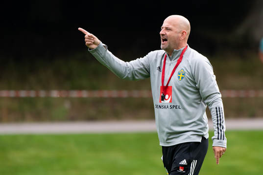 Assistant coach Magnus Wikman