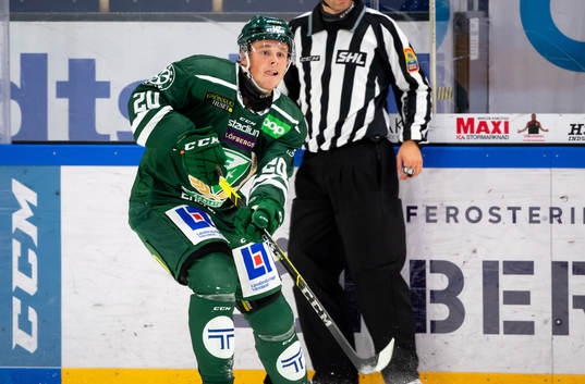 Färjestads Olle Lycksell