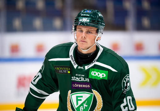 Färjestads Olle Lycksell deppar
