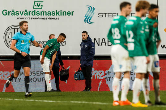 Jönköpings Kevin Rodeblad Lowe har ont