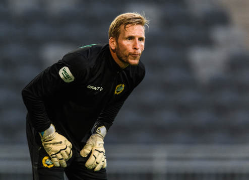 Goalkeeper David Ousted of Hammarby