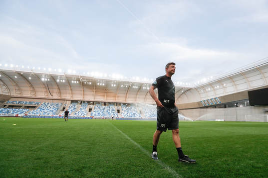 Head coach Jon Dahl Tomasson