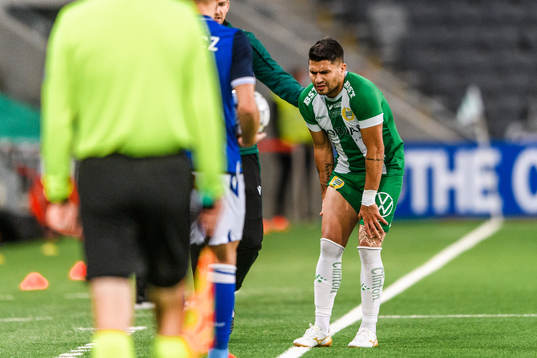 Paulinho of Hammarby in pain