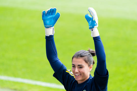 Goalkeeper Zecira Musovic