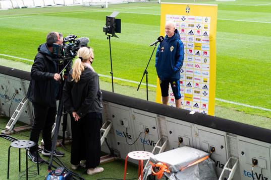 Caroline Seger is being interviewed