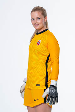 Goalkeeper Guro Pettersen of the Norwegian women’s