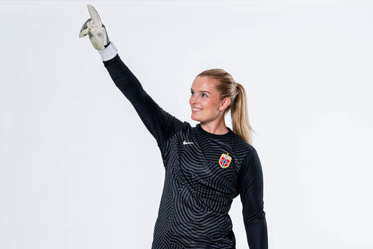 Goalkeeper Guro Pettersen of the Norwegian women’s