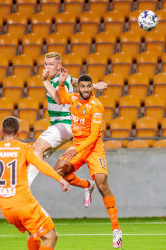 Västerås David Engström och AFC Eskilstunas Pontus Rödin