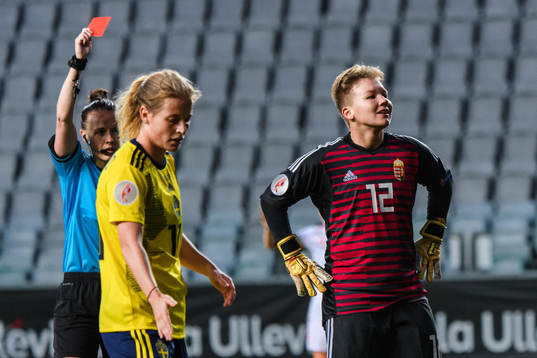Goalkeeper Barbara Bíró of Hungary receives a red card