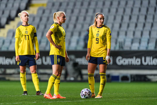 Caroline Seger, Jonna Andersson and Kosovare Asllani of
