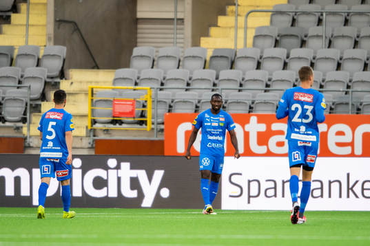 Mjällbys Moses Ogbu jublar