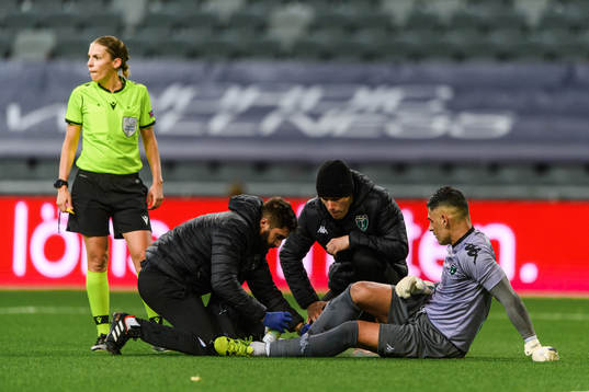 Goalkeeper Javier Muñoz Arévalo of Europa FC in pain