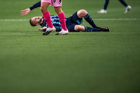 Kalle Holmberg of Djurgården in pain