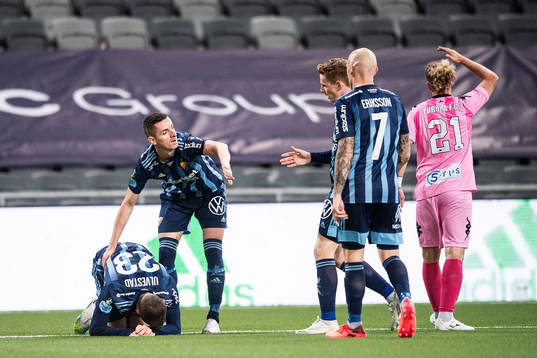 Fredrik Ulvestad of Djurgården in pain