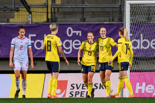 Anna Anvegård, Lina Hurtig , Amanda Ilestedt and Nathalie