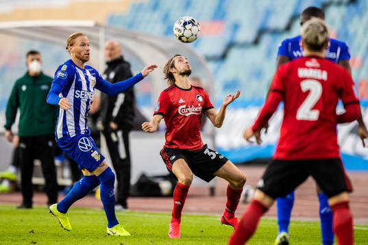 Alexander Farnerud of IFK Göteborg and Rasmus Falk of FC