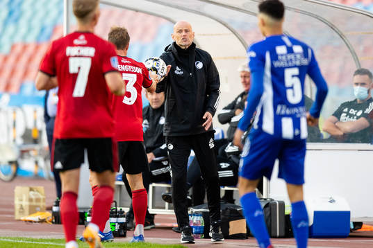 Coach Ståle Solbakken of FC Köpenhamn