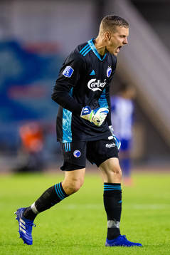 Karl-Johan Johnsson of FC Köpenhamn celebrates