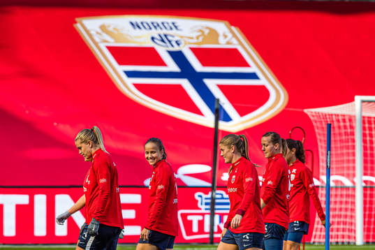 Guro Reiten and Maren Nævdal Mjelde of the Norwegian