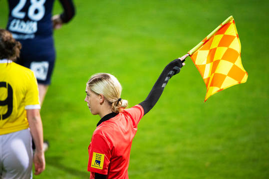 i dammatchen mellan FC Hessleholm och Näsum i Hässleholm