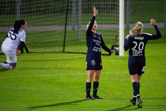 i dammatchen mellan FC Hessleholm och Näsum i Hässleholm
