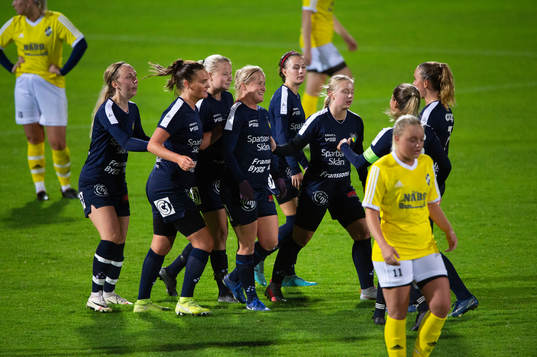 i dammatchen mellan FC Hessleholm och Näsum i Hässleholm